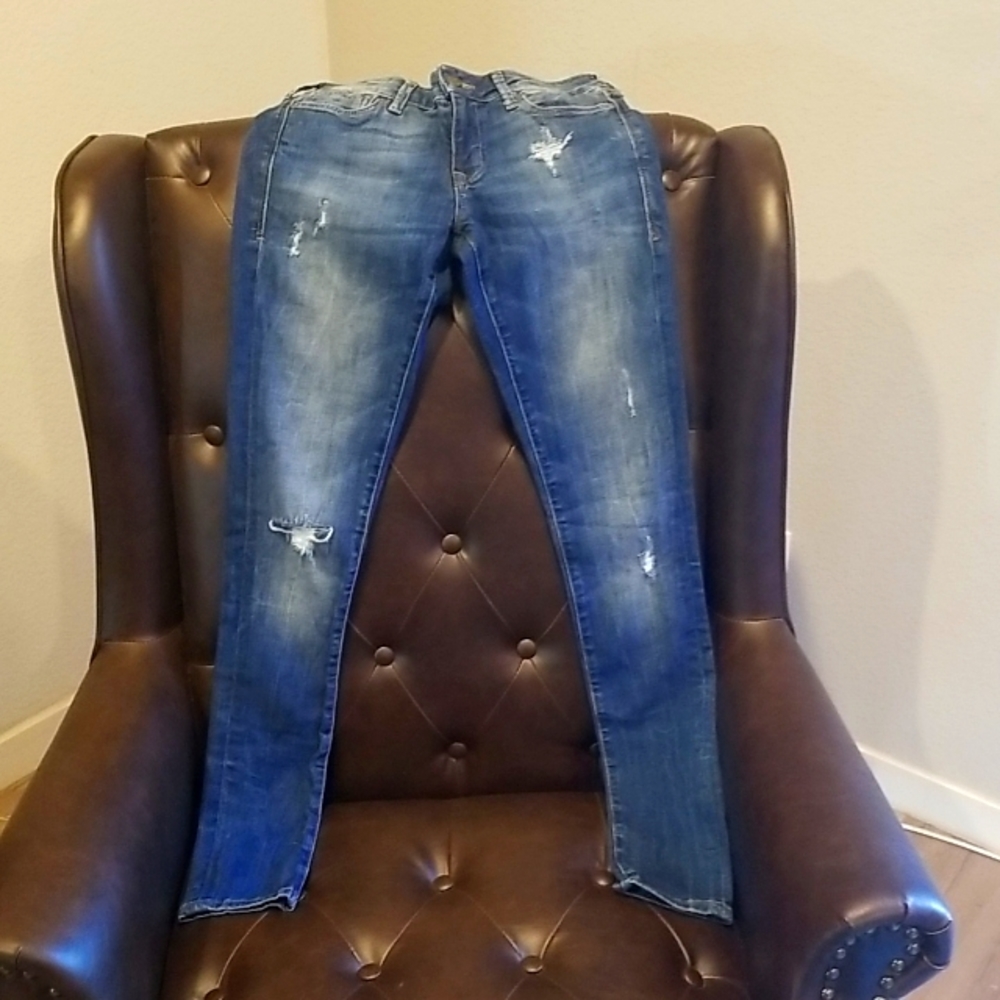 Vintage MAVI (Turkey) distressed jeans. Size 25/32